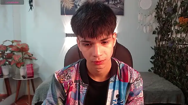 Snapshot of maxim_rod chatting on May 21, 2026, 1:08 pm maxim rod online show from May 21, 2026, 1:08 pm