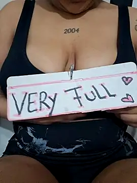 Whore Messy1 online show from April 3, 2026, 8:26 pm