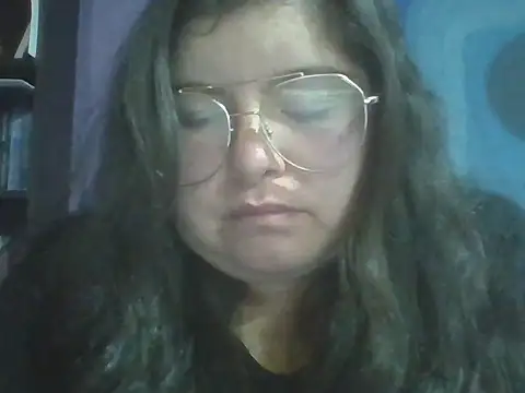 SkadiraCelestyn online show from May 4, 2026, 11:18 pm