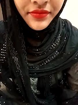 Snapshot of Miss_Noor__ chatting on May 4, 2026, 7:33 am Miss Noor online show from May 4, 2026, 7:33 am