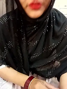 Snapshot of Miss_Noor__ chatting on April 15, 2026, 6:52 am Miss Noor online show from April 15, 2026, 6:52 am