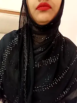 Snapshot of Miss_Noor__ chatting on April 1, 2026, 6:37 am Miss Noor online show from April 1, 2026, 6:37 am
