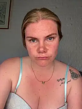 SexyBlondJoanna-Exclusief online show from April 18, 2026, 2:19 pm