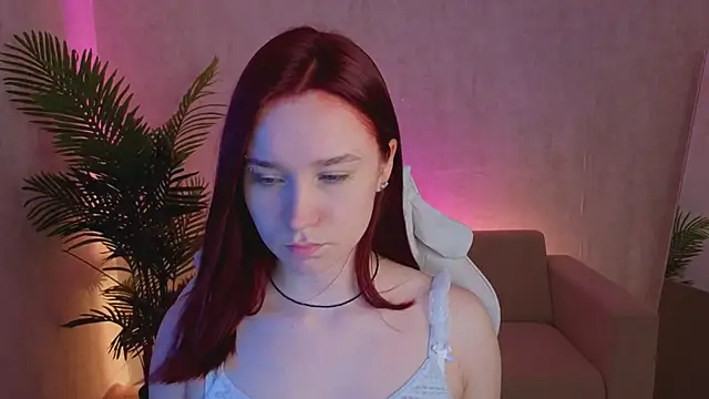 SweetieBlush online show from May 7, 2026, 3:11 am