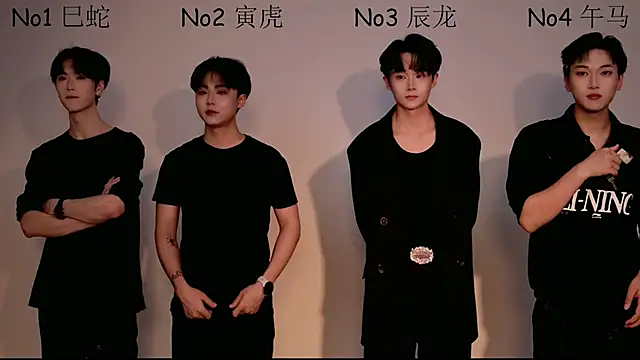 Snapshot of Dkcolo chatting on April 12, 2026, 10:40 am Dkcolo online show from April 12, 2026, 10:40 am