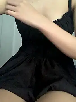 Elina 9 online show from April 21, 2026, 2:36 am