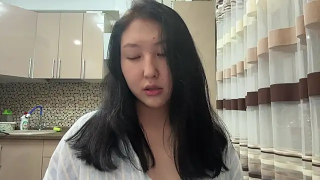 Ameliya kim online show from April 1, 2026, 8:28 pm