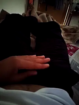 HotSumit 7 online show from March 29, 2026, 7:21 am