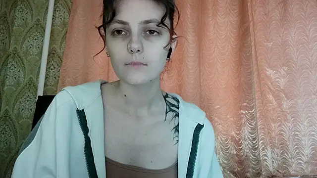 Snapshot of ShirleyNibbs chatting on April 2, 2026, 3:08 pm ShirleyNibbs online show from April 2, 2026, 3:08 pm