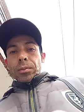 Roomofsex online show from March 28, 2026, 7:04 pm