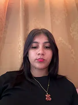 Eizul online show from April 14, 2026, 4:12 pm