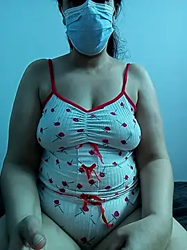 Anna-SeXX online show from April 19, 2026, 1:56 pm