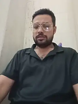 Snapshot of herochoclateboy chatting on May 24, 2026, 3:56 pm herochoclateboy online show from May 24, 2026, 3:56 pm