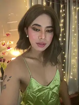  Flirtyprincess  online show from June 3, 2026, 8:13 pm