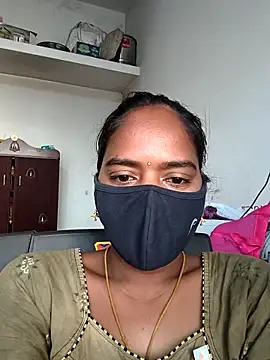 Snapshot of Tamil_Sangeetha chatting on April 23, 2026, 1:01 am Tamil Sangeetha online show from April 23, 2026, 1:01 am