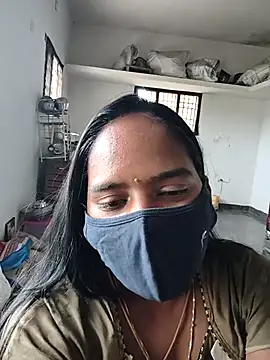 Snapshot of Tamil_Sangeetha chatting on April 4, 2026, 5:58 am Tamil Sangeetha online show from April 4, 2026, 5:58 am