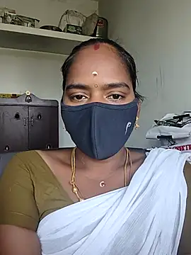 Snapshot of Tamil_Sangeetha chatting on April 24, 2026, 7:21 am Tamil Sangeetha online show from April 24, 2026, 7:21 am