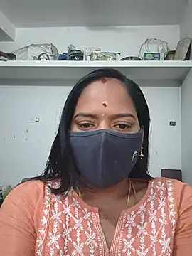 Snapshot of Tamil_Sangeetha chatting on May 29, 2026, 12:38 am Tamil Sangeetha online show from May 29, 2026, 12:38 am