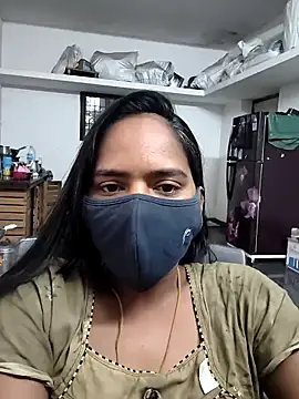 Snapshot of Tamil_Sangeetha chatting on April 17, 2026, 12:35 am Tamil Sangeetha online show from April 17, 2026, 12:35 am