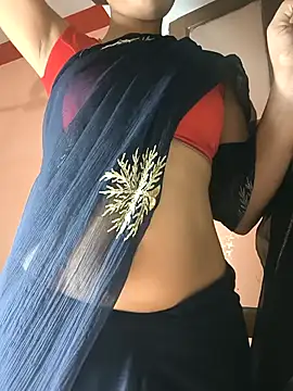 Snapshot of Curvy_Sanaya chatting on April 19, 2026, 7:05 pm Curvy Sanaya online show from April 19, 2026, 7:05 pm