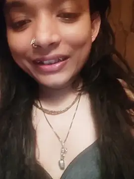 SweetTsAngel online show from May 5, 2026, 6:00 pm
