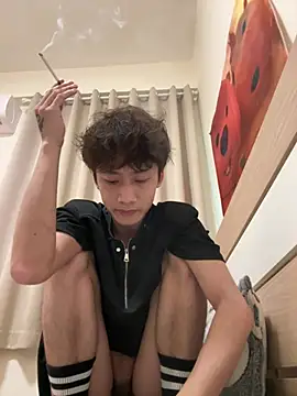 sexyboy-3525 online show from May 11, 2026, 4:14 am