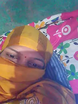 riyaa sexyy online show from April 23, 2026, 12:22 pm