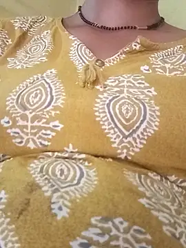 riyaa sexyy online show from May 13, 2026, 9:38 am