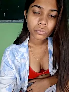 Snapshot of sexy__Valentine chatting on April 12, 2026, 5:38 pm sexy Valentine online show from April 12, 2026, 5:38 pm