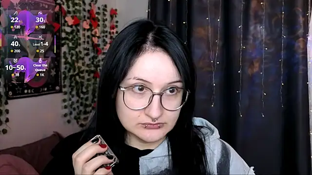 Snapshot of Ame_Core chatting on April 4, 2026, 2:01 pm Ame Core online show from April 4, 2026, 2:01 pm