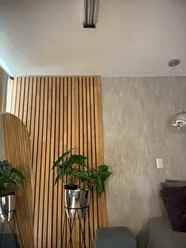 EmmaVonn online show from April 10, 2026, 7:32 pm