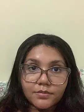 Snapshot of viviboraaaa chatting on April 9, 2026, 10:38 pm viviboraaaa online show from April 9, 2026, 10:38 pm