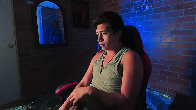 Snapshot of ethann2_ chatting on April 5, 2026, 6:53 am ethann2 online show from April 5, 2026, 6:53 am