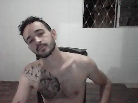 Snapshot of NoxxVx chatting on April 17, 2026, 1:08 am NoxxVx online show from April 17, 2026, 1:08 am