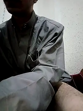 Snapshot of elzabeerr1 chatting on April 2, 2026, 11:55 pm elzabeerr1 online show from April 2, 2026, 11:55 pm