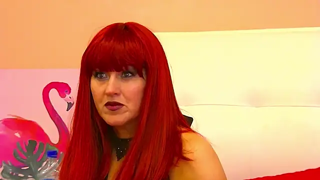 JadeRoyce online show from April 30, 2026, 3:35 am