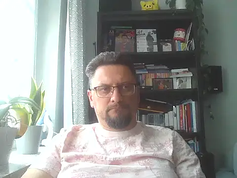 19cmSlave online show from July 13, 2026, 11:09 am