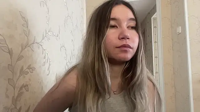 IreneOrbison online show from April 12, 2026, 10:40 am