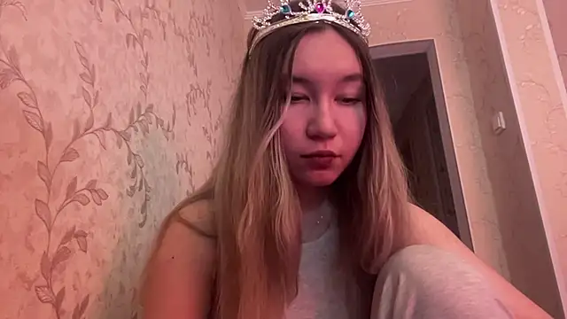 IreneOrbison online show from April 3, 2026, 1:28 pm