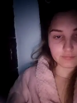 DomiXnika online show from April 2, 2026, 8:26 pm