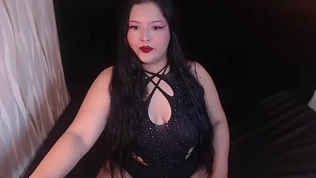KamylaBiker online show from May 6, 2026, 12:47 am
