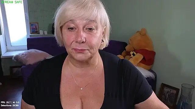 Snapshot of Milane_Milky chatting on June 19, 2026, 5:02 am Milane Milky online show from June 19, 2026, 5:02 am