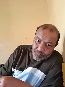 Bigzebg online show from April 4, 2026, 11:17 am