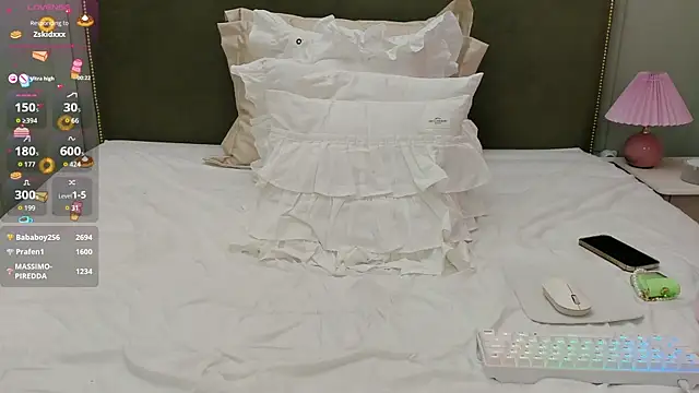 Snapshot of -mimi-mia- chatting on April 1, 2026, 7:00 pm -mimi-mia- online show from April 1, 2026, 7:00 pm