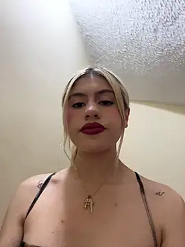 Lia fire online show from May 14, 2026, 1:19 pm