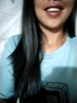 Lisa-aa online show from April 30, 2026, 10:36 pm