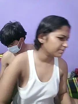 Jerin Couple61 online show from May 20, 2026, 3:03 am