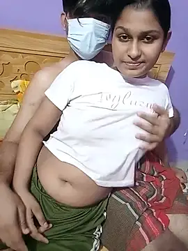 Snapshot of Jerin_Couple61 chatting on July 5, 2026, 12:45 pm Jerin Couple61 online show from July 5, 2026, 12:45 pm