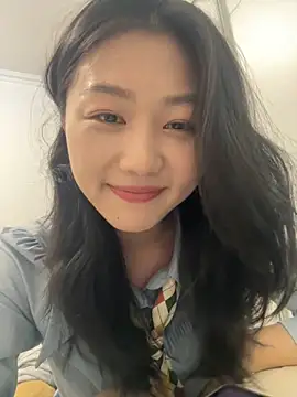 Shanshan 1267 online show from April 23, 2026, 1:46 pm