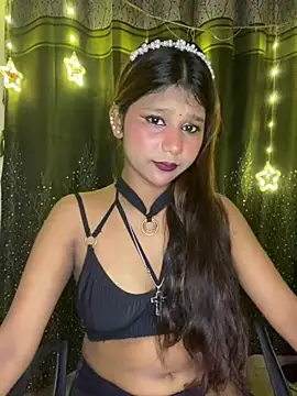 Snapshot of Cutiepie- chatting on May 26, 2026, 5:44 pm Cutiepie- online show from May 26, 2026, 5:44 pm